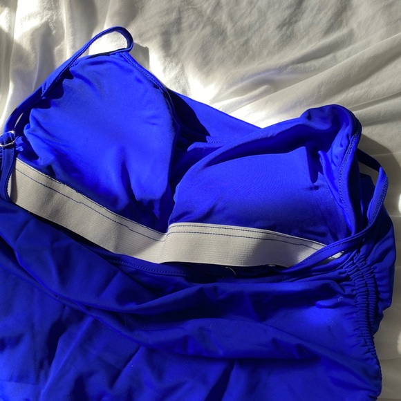 High Leg Monokini - Picture 8 of 10